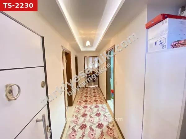 Ürkmez Merkezde Denize 350 Metre Satılık 2+1 Daire