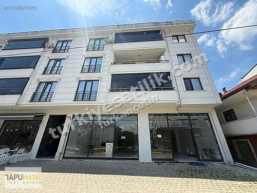 YENİ MAHALLEDE 200M2 CADDE ÜZERİ KİRALIK İŞ YERİ
